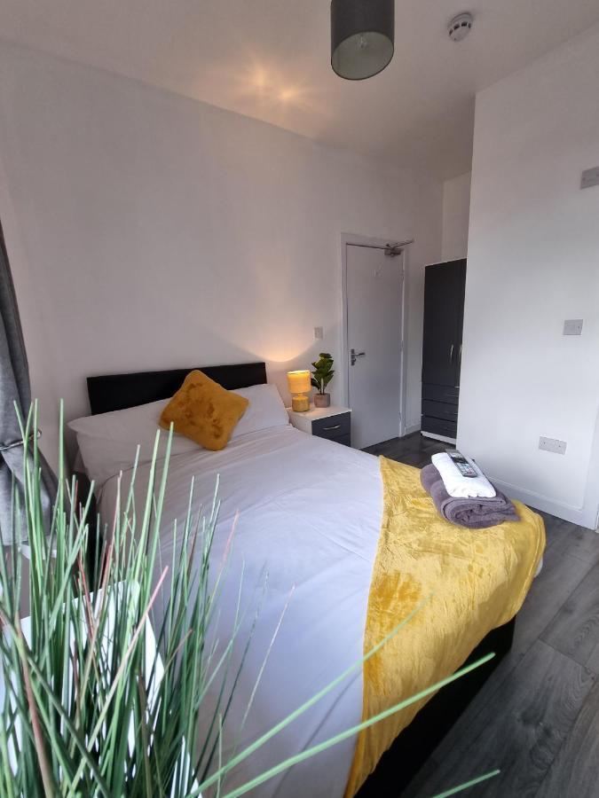 Stoke-on-Trent23 Woodhouse别墅 外观 照片